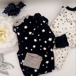 (2) Gerber Footie Sleepers